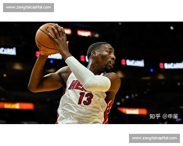 湖人对阵热火第四战第一节攻防博弈揭示比赛走向关键调整与节奏变化